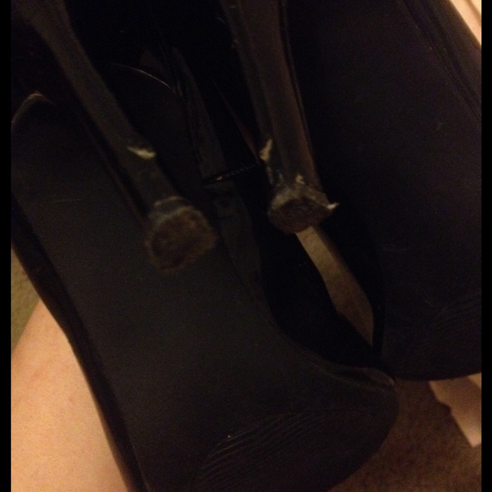Black Cato 4" Heels - Picture 3 of 4