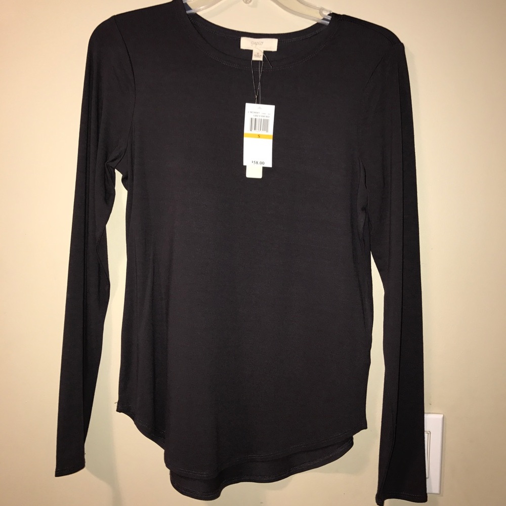 NWT long sleeve grey tee