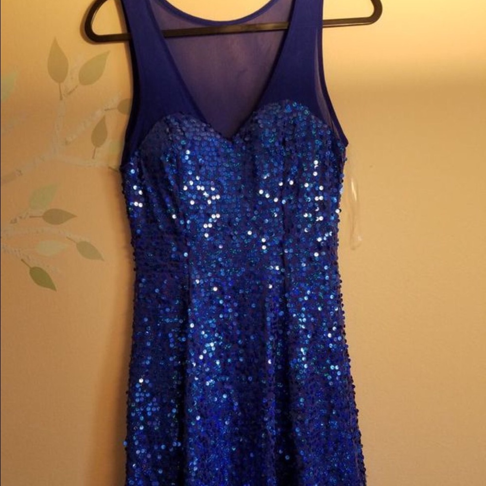 Blue mesh sequence dress