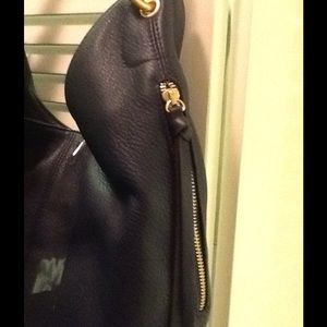 Navy Silpada handbag. Gold zippers.