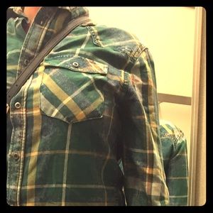 Olive Flannel like new, soft