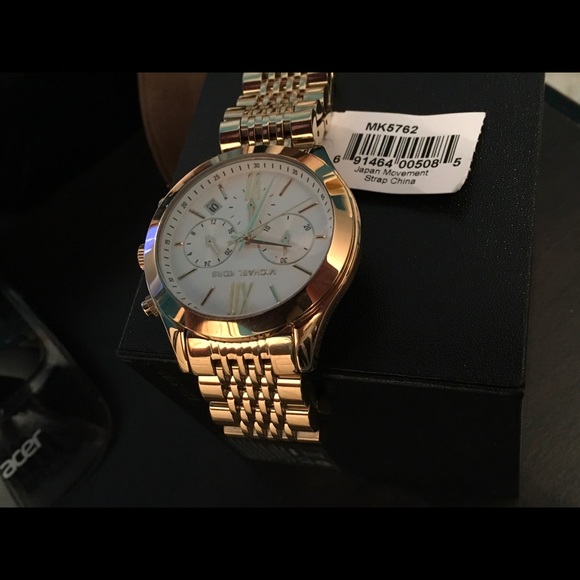 NWT MK Gold Women\'s Watch