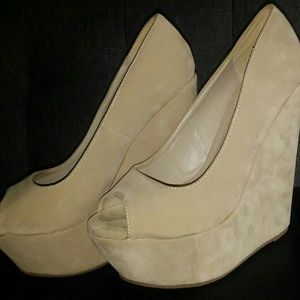 Babydoll wedge heels