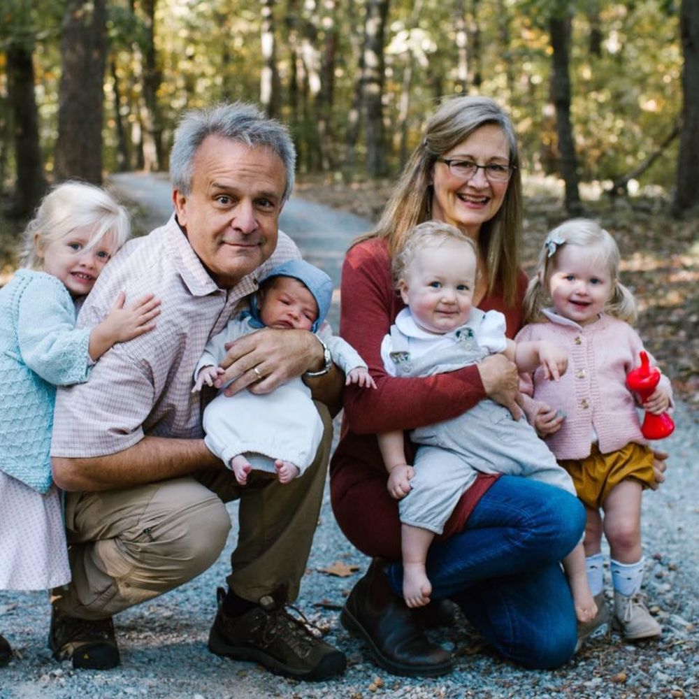 Meet your Posher, Laura