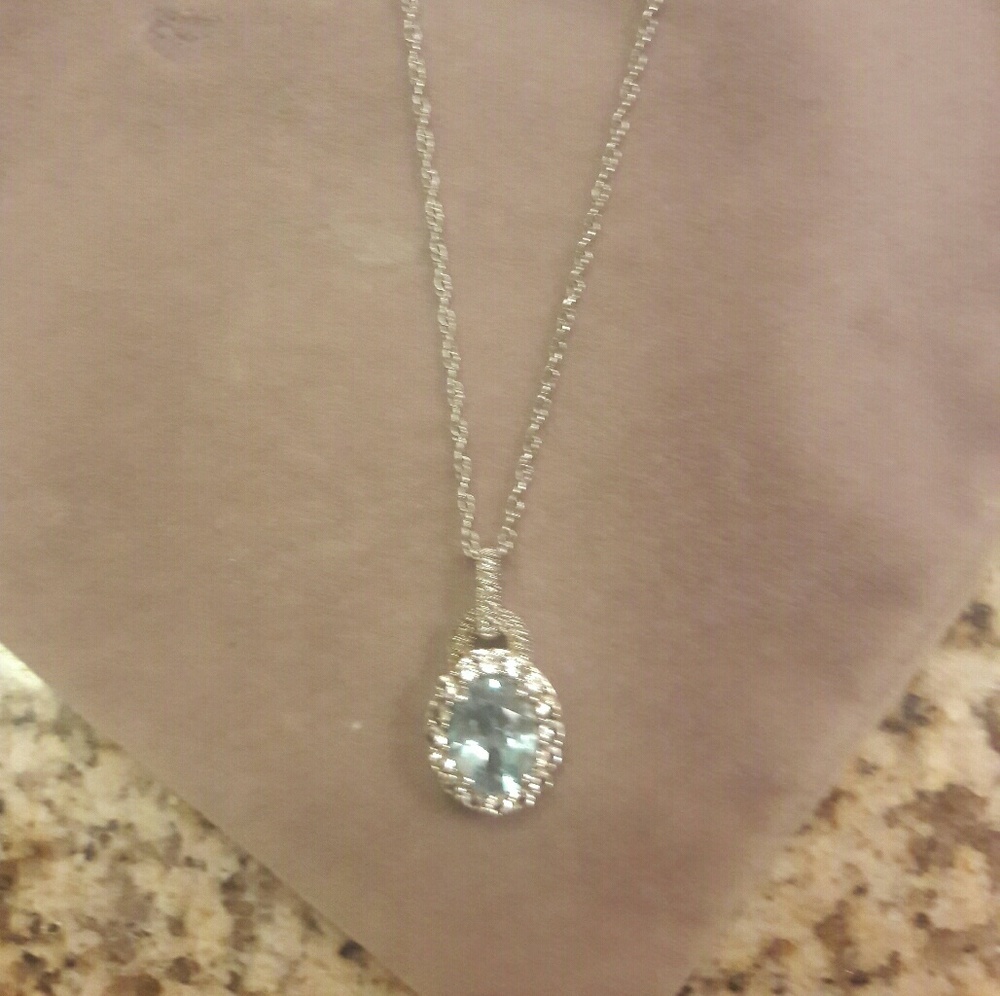 Aquamarine Crystal Pendant, silver neclace