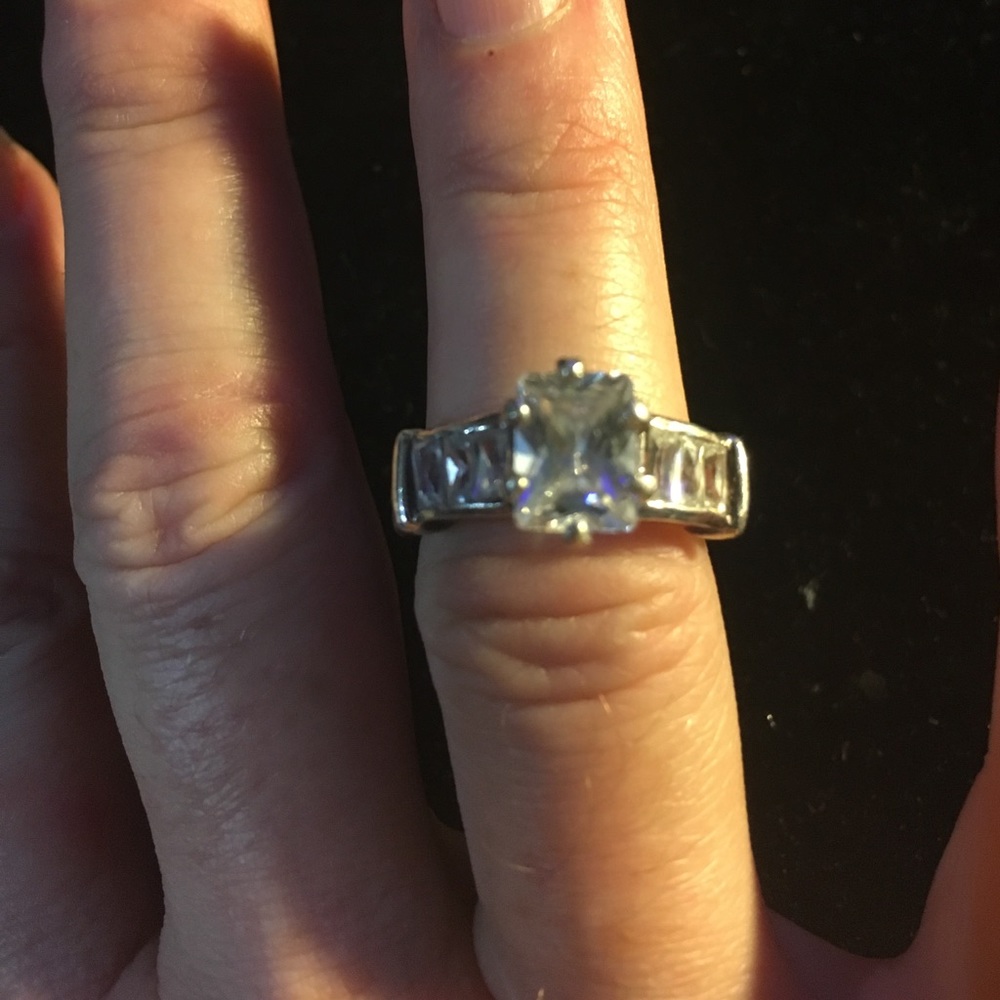 925 Signed Prong Set CZ Engagement 5.6g Ring