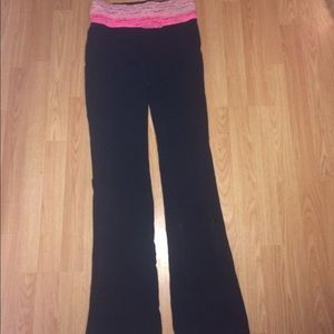 Victoria's Secret PINK Embellished Lace Yoga Pants