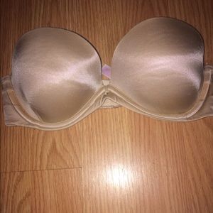 Victoria's Secret Very Sexy Strapless Push Up Bra