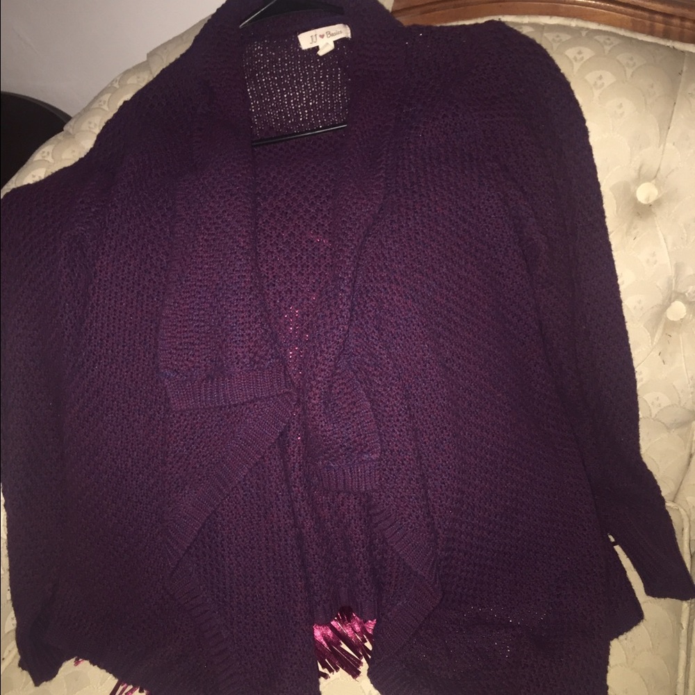 Flowy knitted sweater