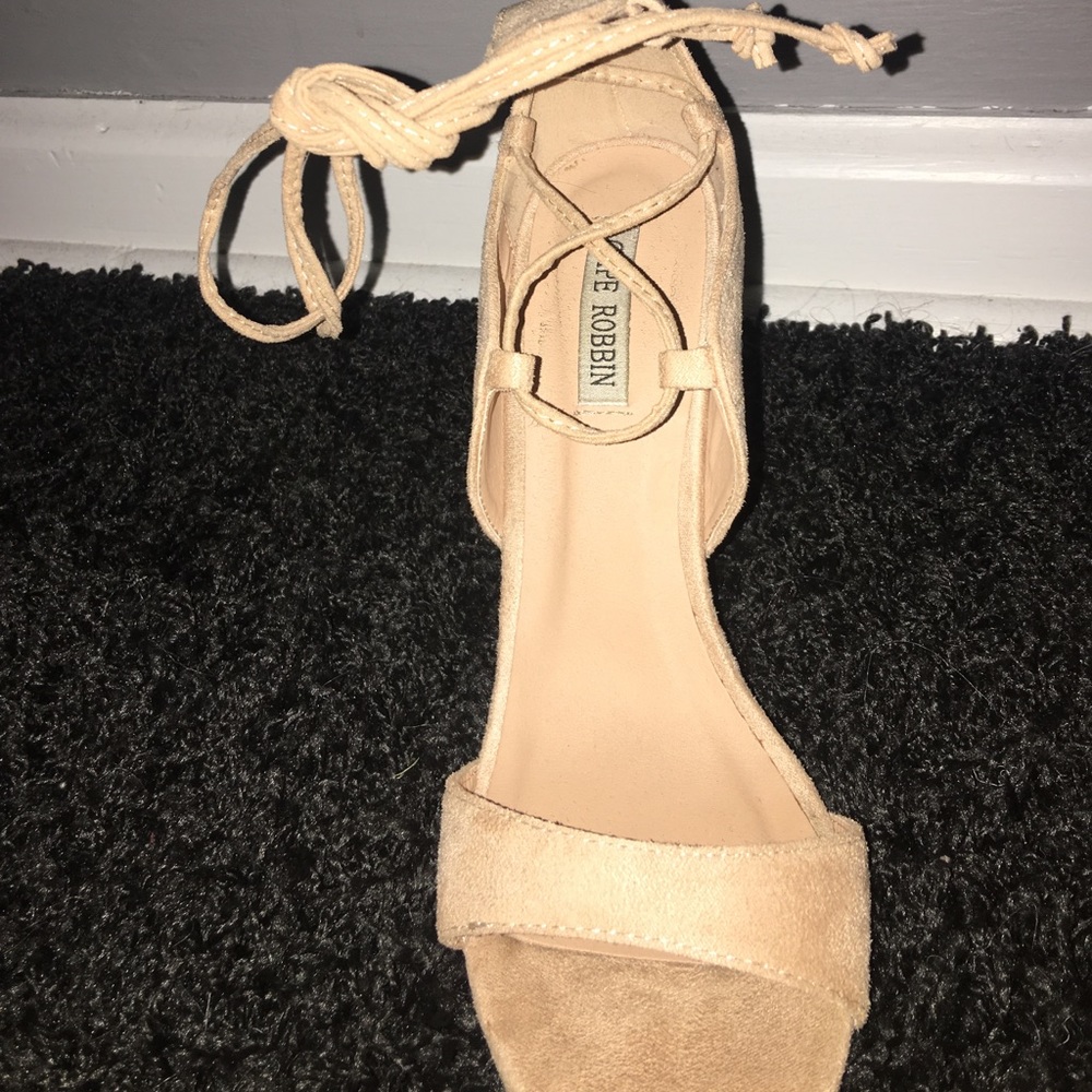Sexy Tan Lace Up Heels!!