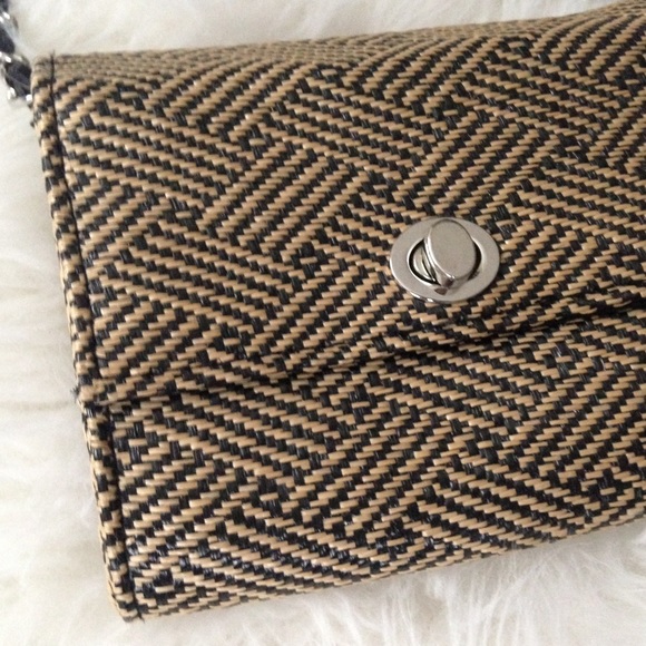 Mini Woven Purse - Picture 3 of 5