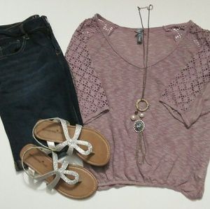 Lace sleeve detail Top