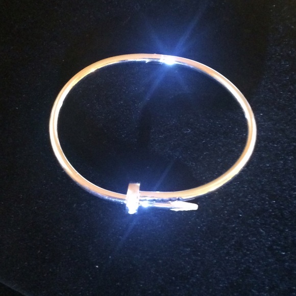 Silver Plated Bangle Nail Bracelet with Crystal - Picture 3 of 4