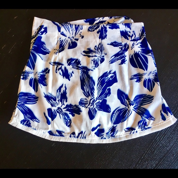 Flower Wrap Mini Skirt - Picture 5 of 6