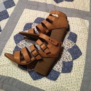 Brown wedges.