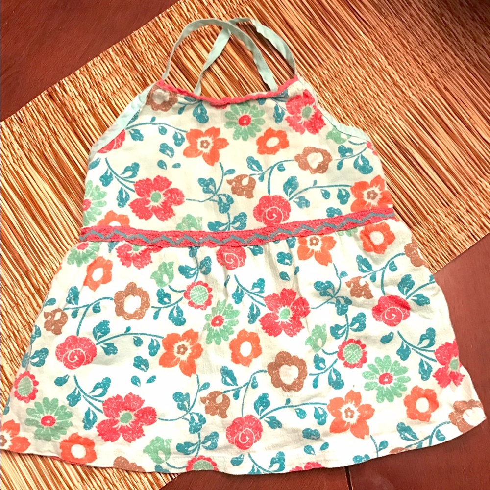 Girls halter top size 6