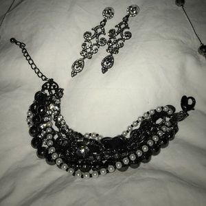 White House Black Market Jewelry Set