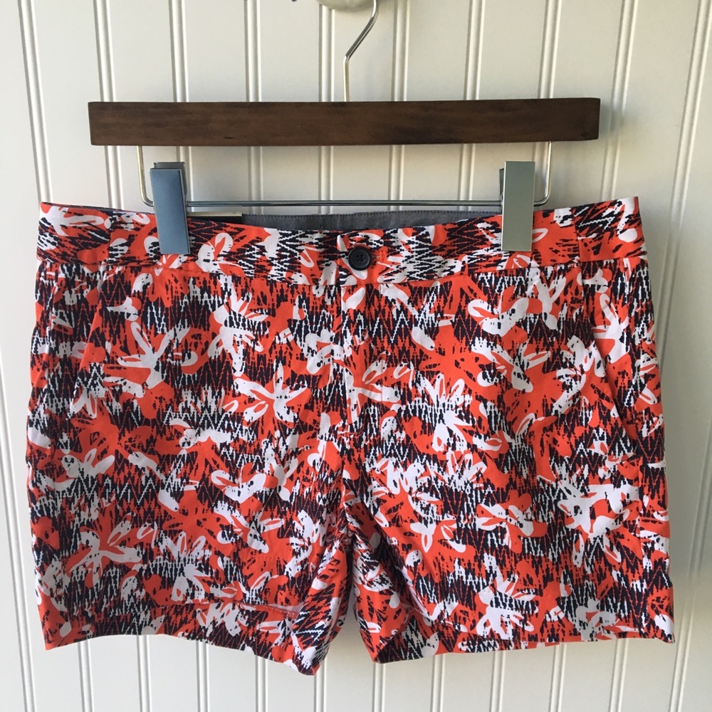 •Banana Republic• Hampton Fit Shorts