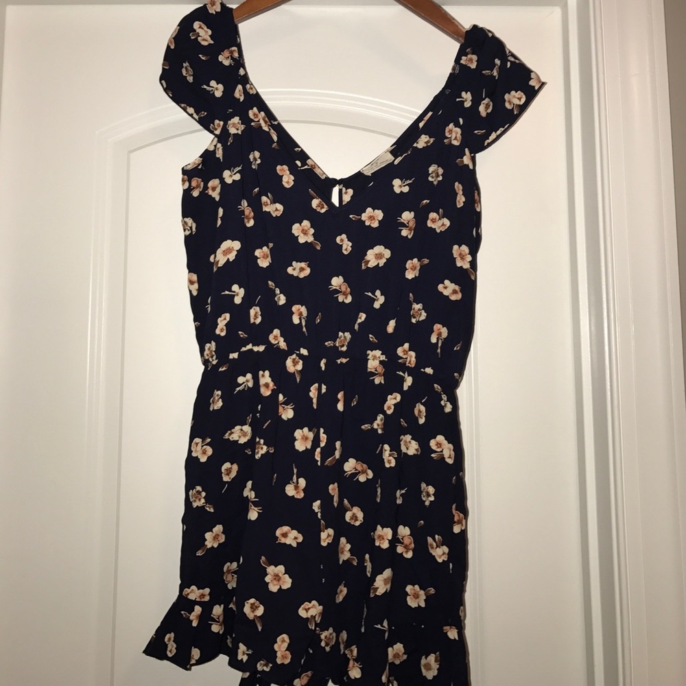 Pins And Needles Flutter Romper - image 4