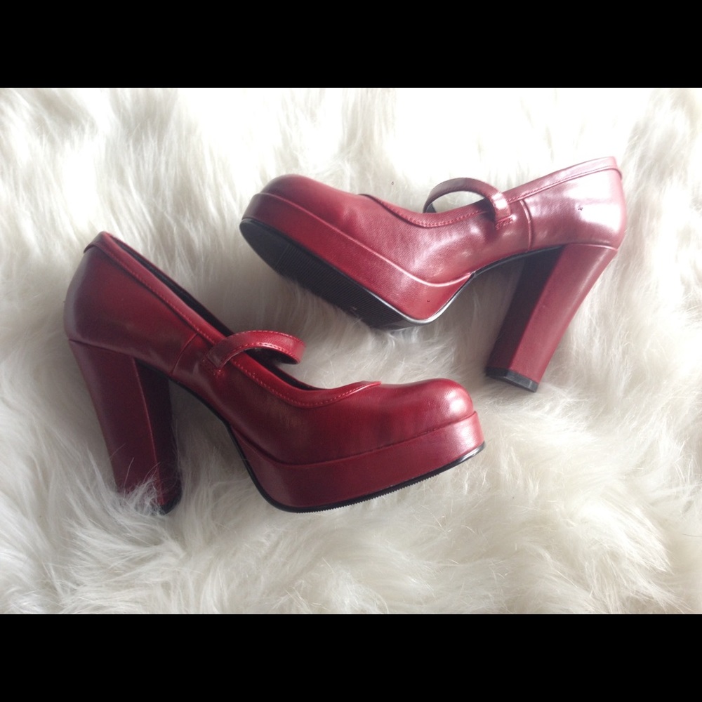 90s Style Chunky Red Mary Janes
