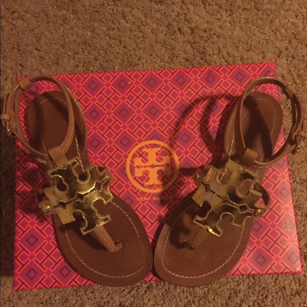 Tory burch sandals