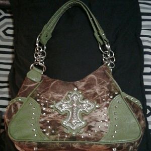 Camo and green with being purse!!