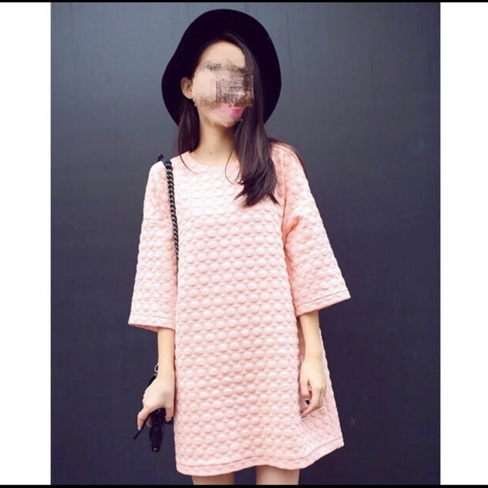 Embossed sweater dress.3/4 sleeve - Picture 2 of 3