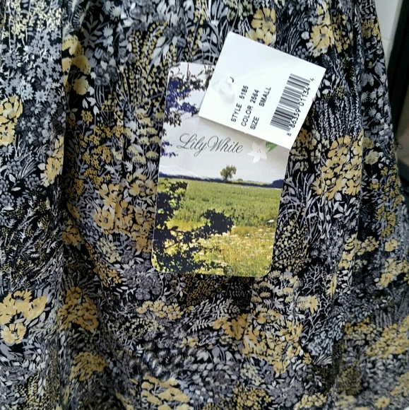 LILY WHITE skirt - Picture 5 of 5