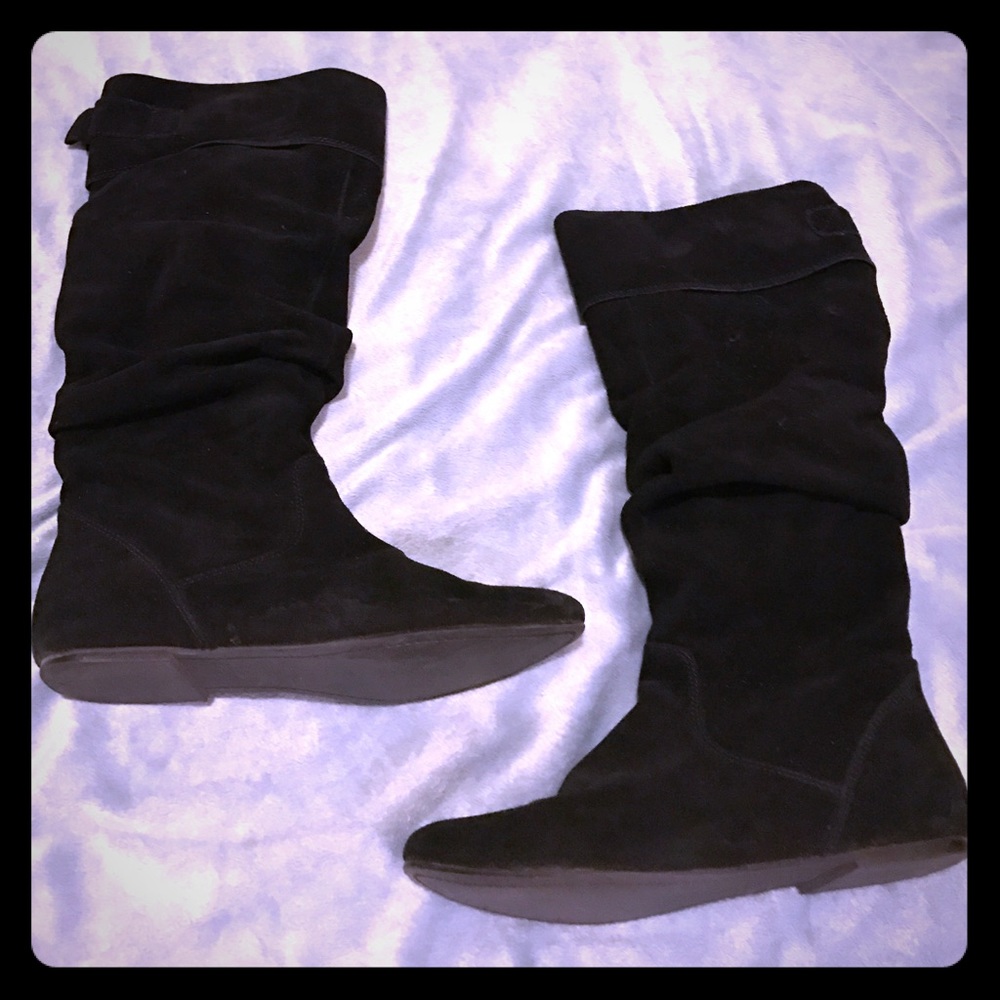 Slouchy black Steve Madden boots