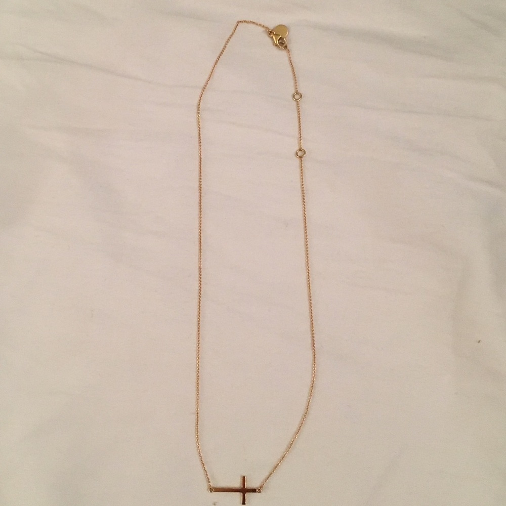 Stella and Dot cross necklace