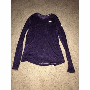 NIKE DRI FIT LONG SLEEVE TEE