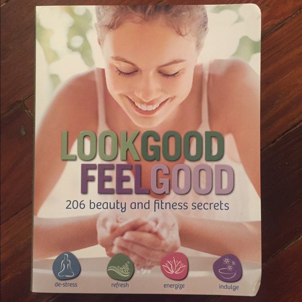 MOVING SALE - NWT - look good feel good book