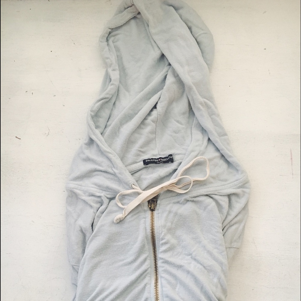 Brandy Melville causal zip up