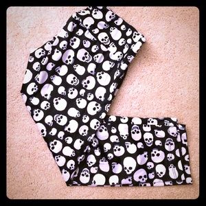 Onzie skull Capri leggings small/medium