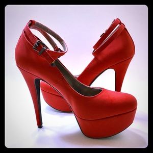 Charlotte Russe platform heels --dbl ankle strap