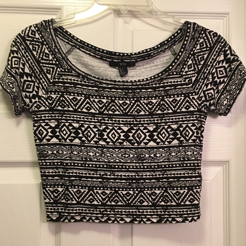 Crop top