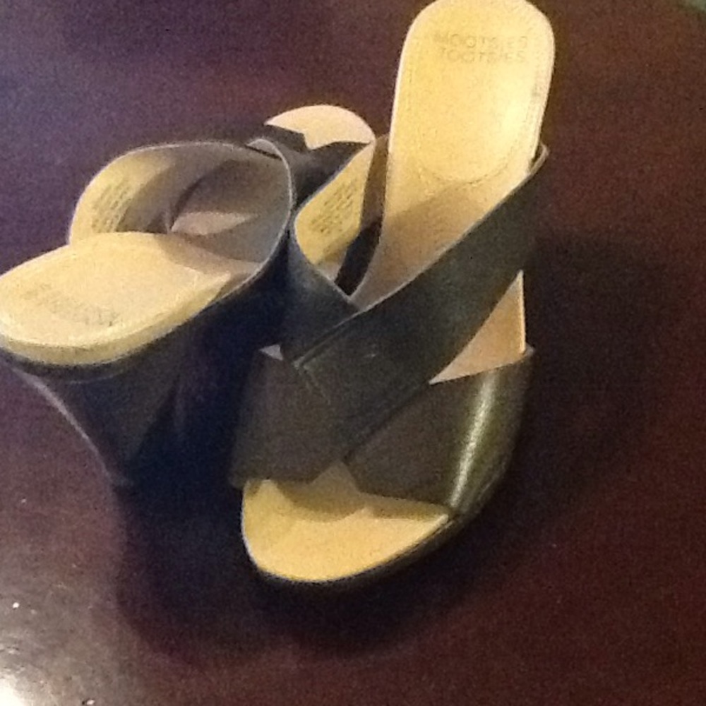 Mootsies Tootsies High Heel Sandals