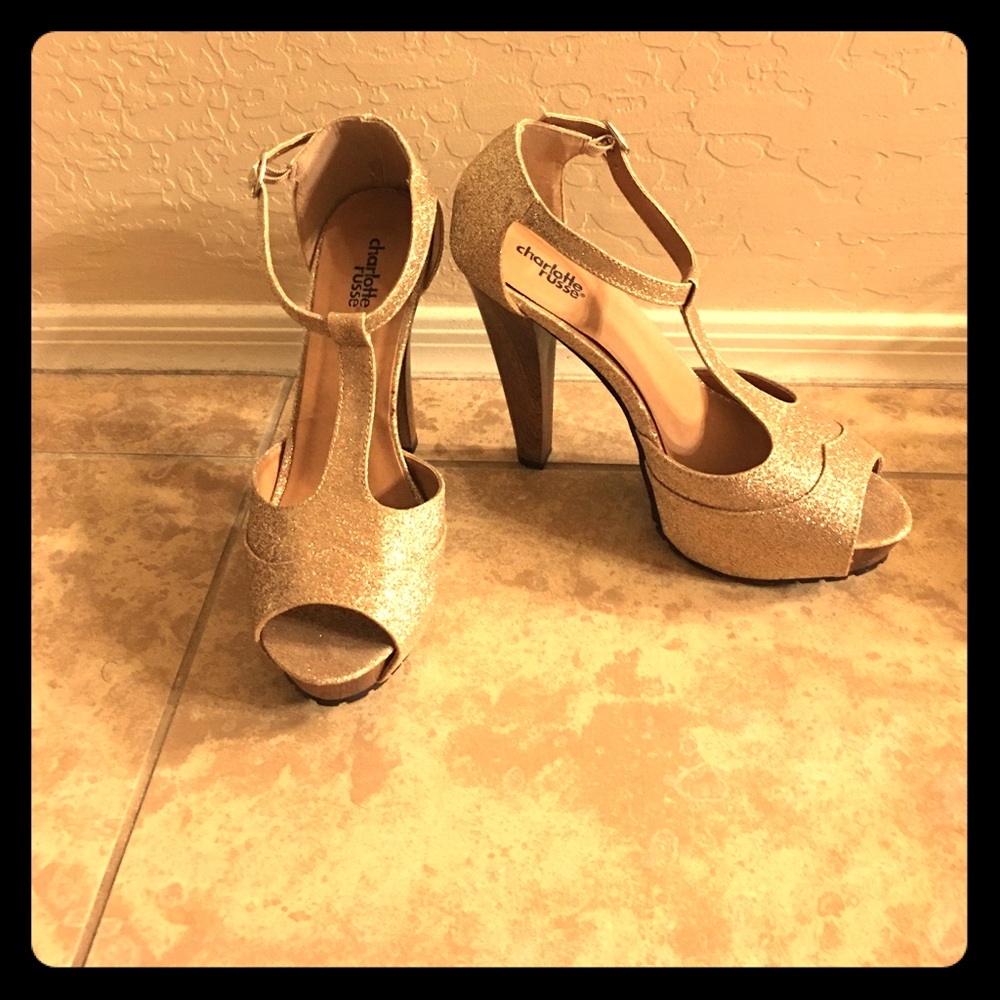 Gold glitter heels 5 1/2inch worn once