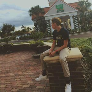 Meet your Posher, Tyler