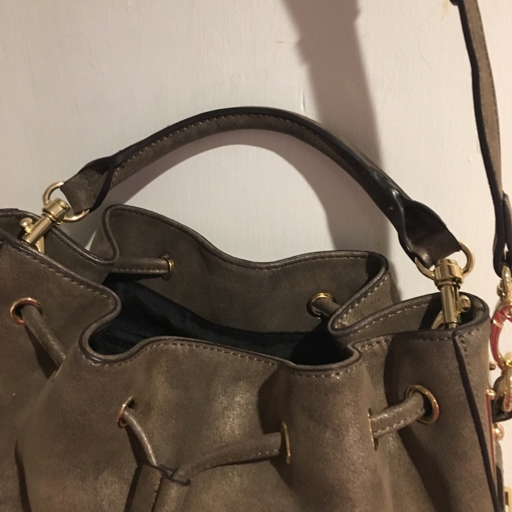 Bucket bag - Picture 4 of 6