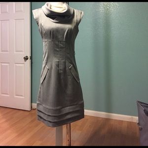 Selling max and Cleo dress size 4