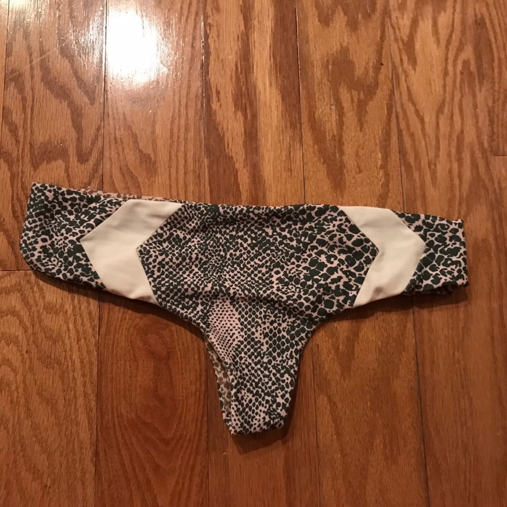 Acacia Snakeskin Bottoms