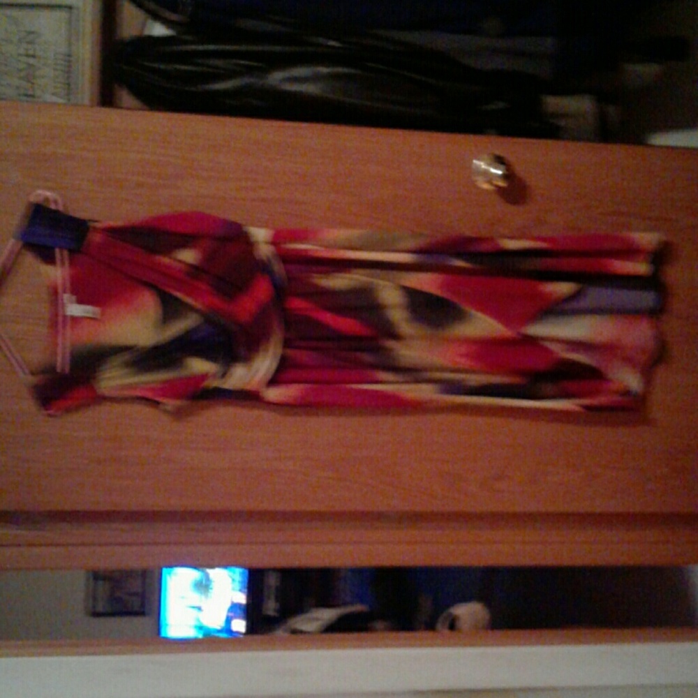 Dress - Picture 2 of 3