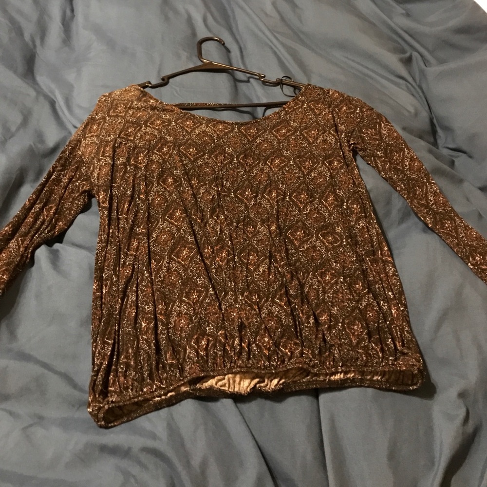 Blouse with open back