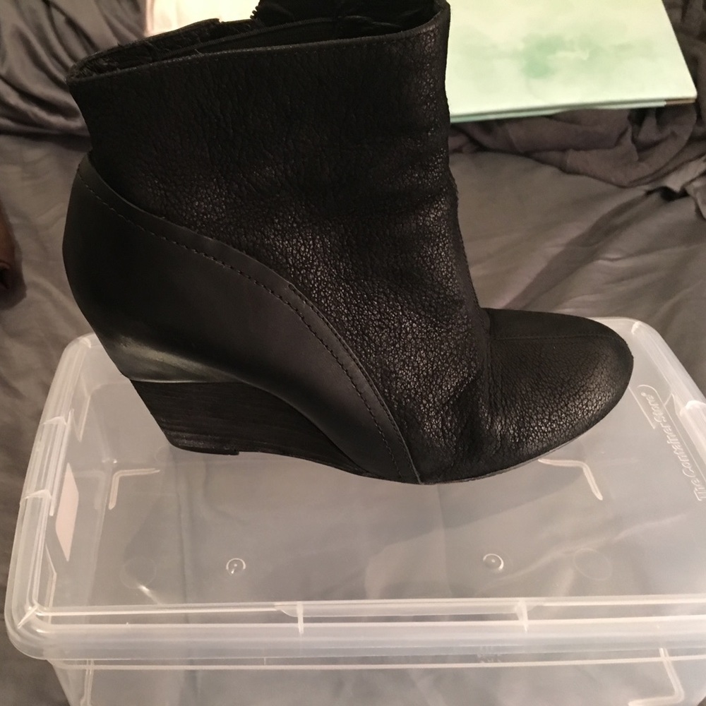 Vince Camuto black wedge heel ankle bootie