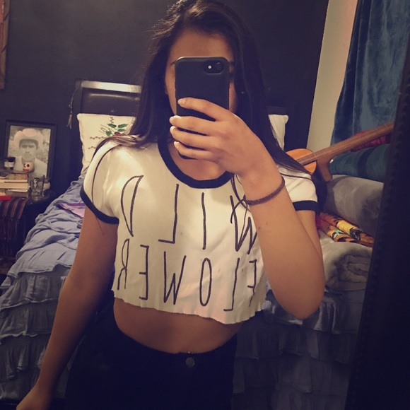 Maricela Marcel Crop Top - Picture 3 of 3