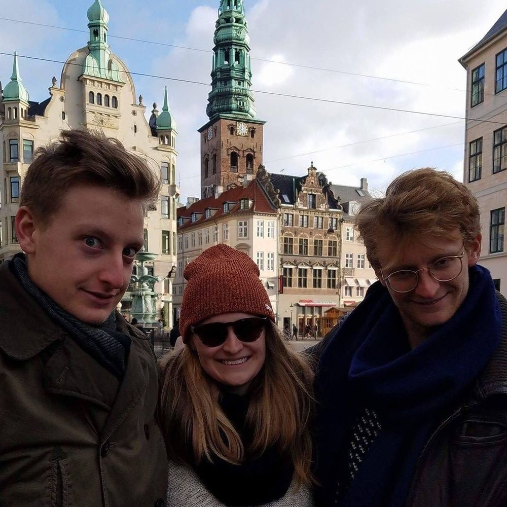 Meet your Posher, Sam