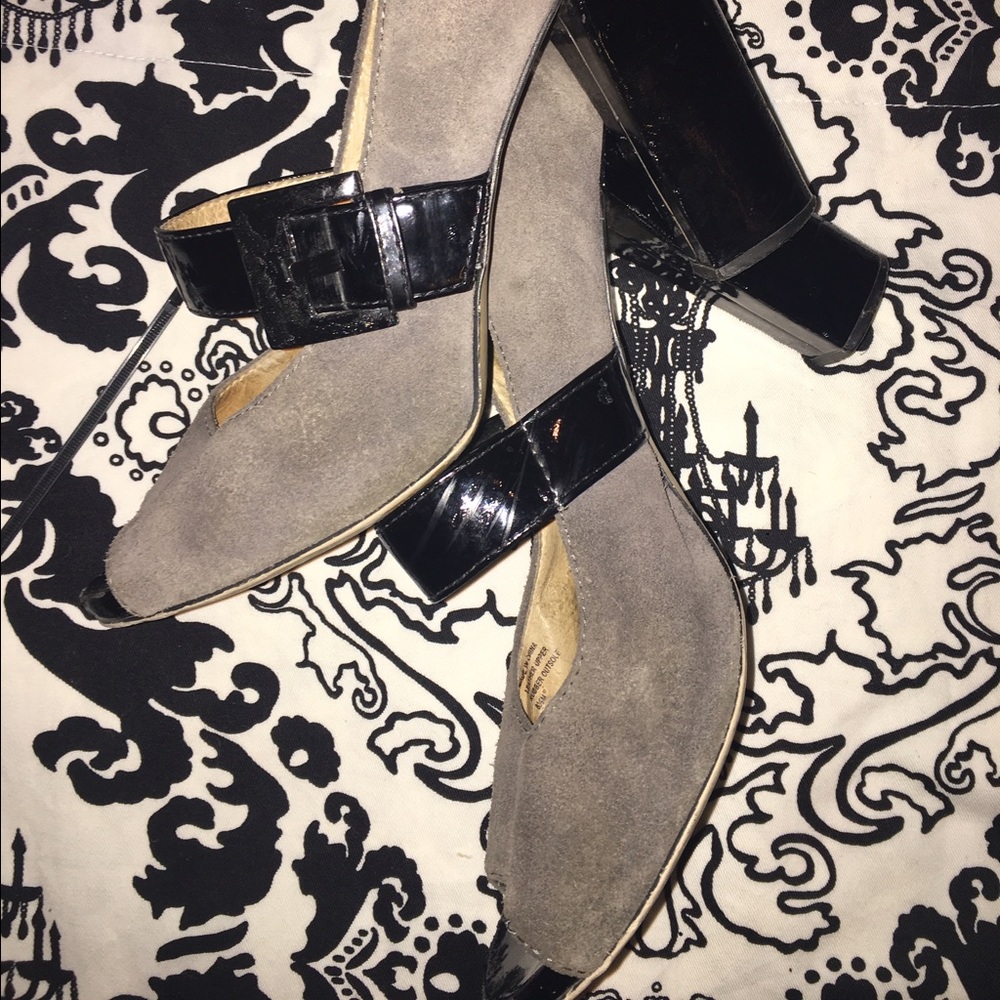Michael Kors size 8 1/2 suede peep toe