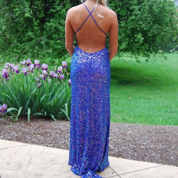 Dresses & Skirts - Prom Dress w/ blue sequins