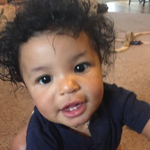 Meet your Posher, Flavia claudio